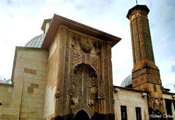 İnce Minareli Medrese